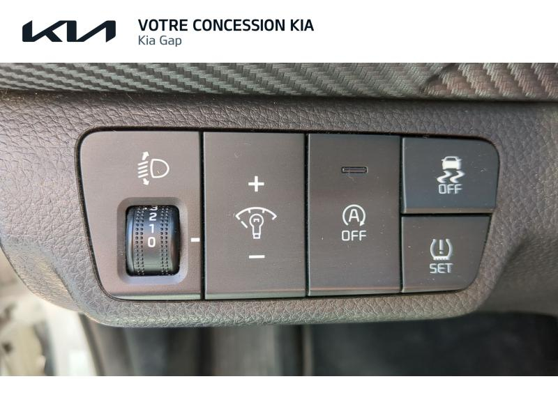 Photo 13 de l’annonce de KIA Stonic d’occasion à vendre à GAP