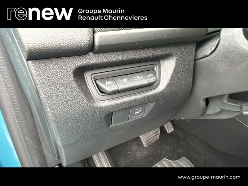 Photo 15 de l’annonce de RENAULT Zoe d’occasion à vendre à CHENNEVIÈRES-SUR-MARNE