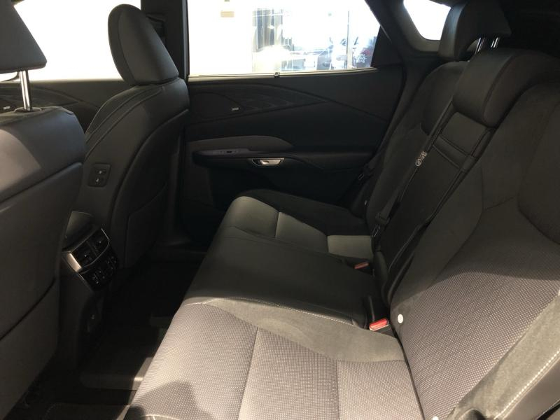 Photo 10 de l’annonce de LEXUS RX d’occasion à vendre à LATTES