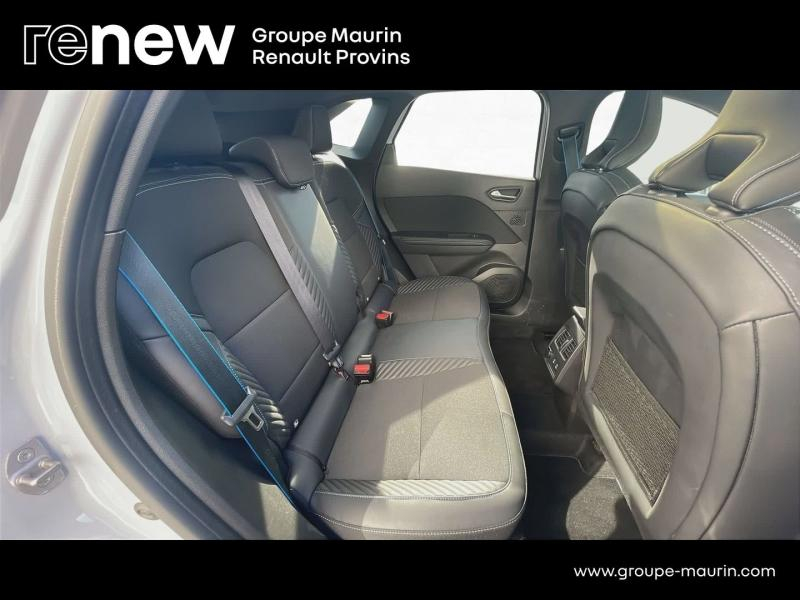 Photo 10 de l’annonce de RENAULT  d’occasion à vendre à PROVINS