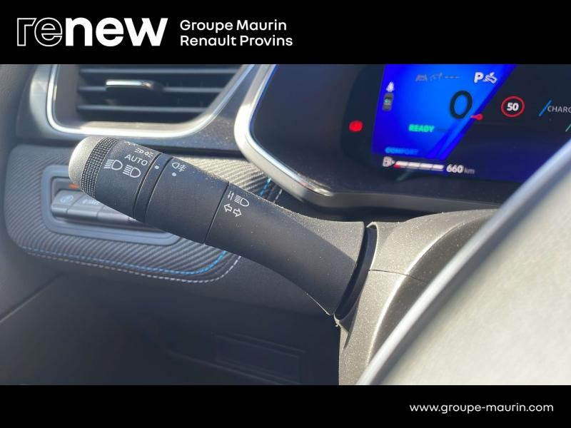Photo 17 de l’annonce de RENAULT  d’occasion à vendre à PROVINS