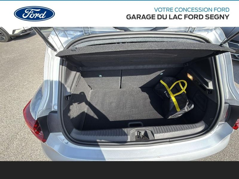 Photo 10 de l’annonce de RENAULT Clio d’occasion à vendre à PAYS DE GEX
