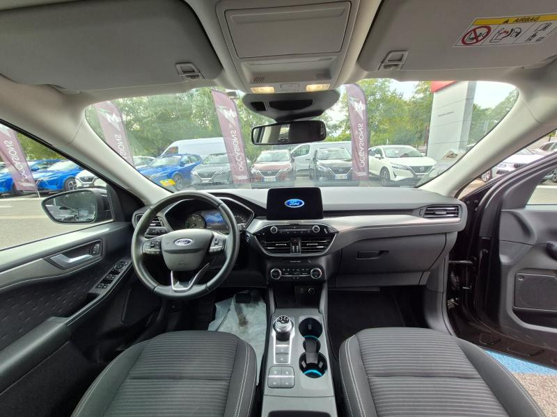 Photo 11 de l’annonce de FORD Kuga d’occasion à vendre à GRENOBLE