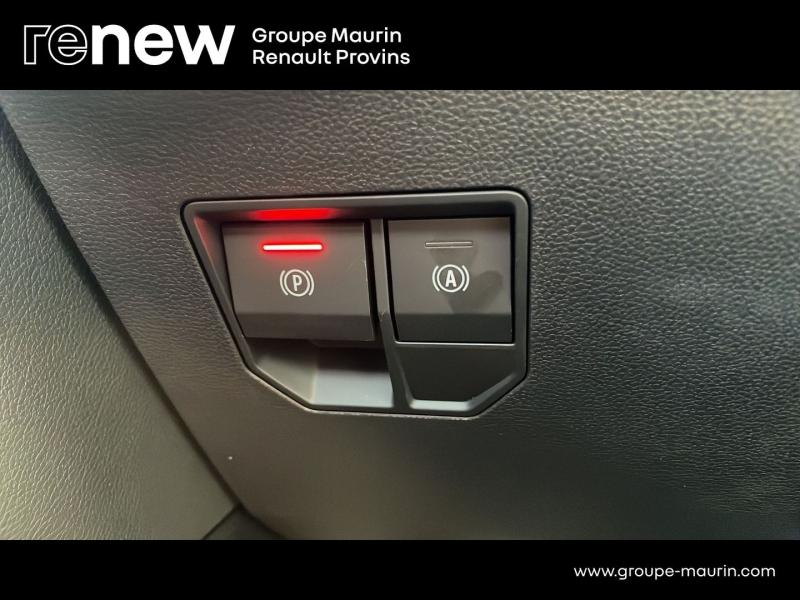 Photo 13 de l’annonce de RENAULT Megane d’occasion à vendre à PROVINS