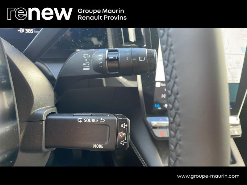 Photo 18 de l’annonce de RENAULT Megane d’occasion à vendre à PROVINS