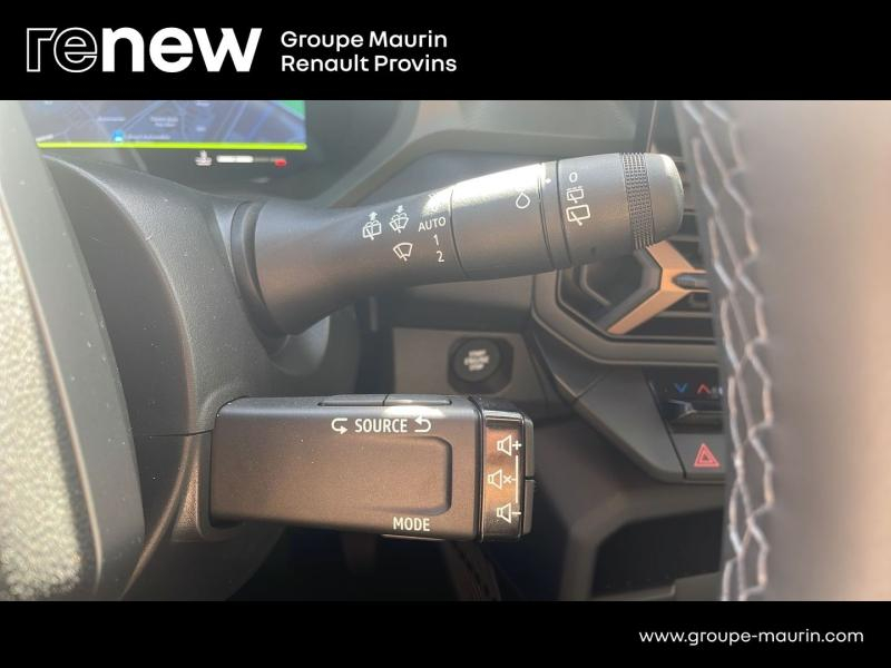 Photo 17 de l’annonce de DACIA  d’occasion à vendre à PROVINS