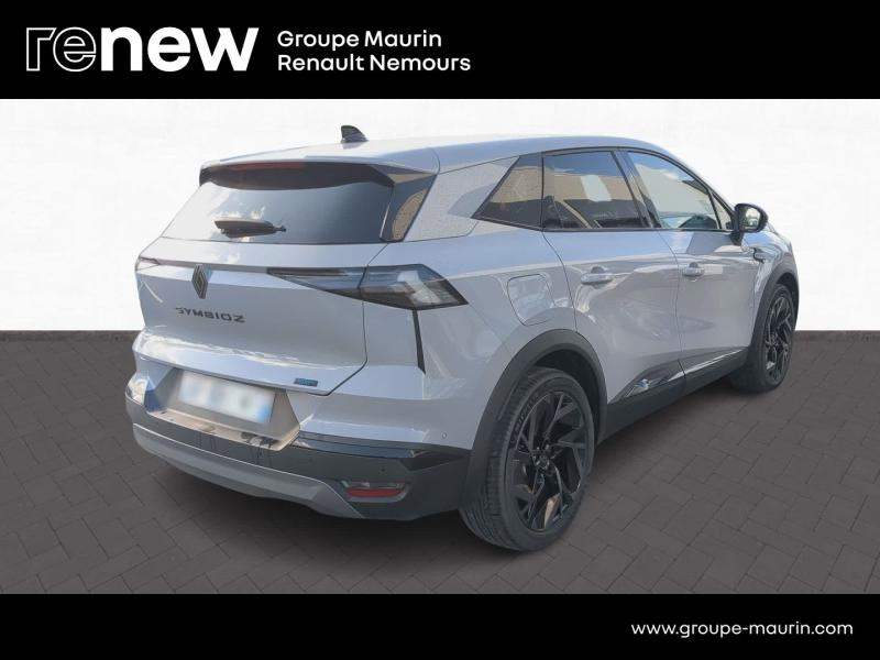 Photo 5 de l’annonce de RENAULT  d’occasion à vendre à SAINT PIERRE LES NEMOURS
