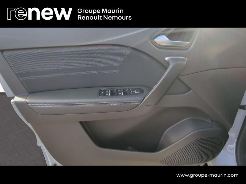 Photo 20 de l’annonce de RENAULT  d’occasion à vendre à SAINT PIERRE LES NEMOURS