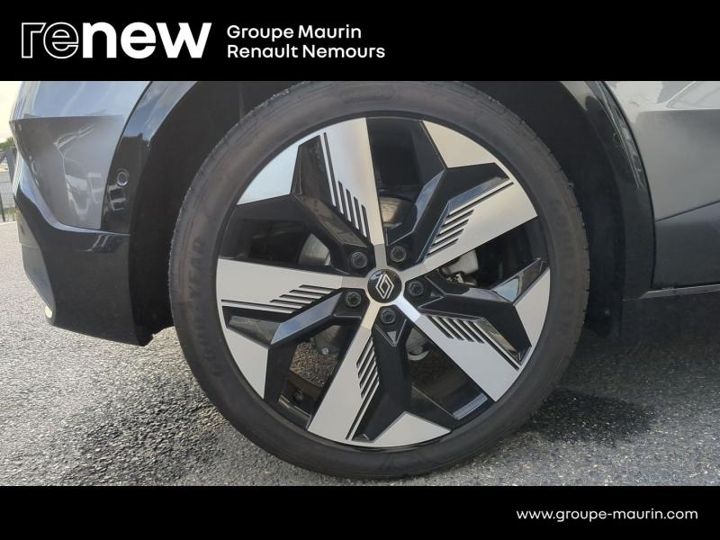Photo 8 de l’annonce de RENAULT Megane d’occasion à vendre à SAINT PIERRE LES NEMOURS