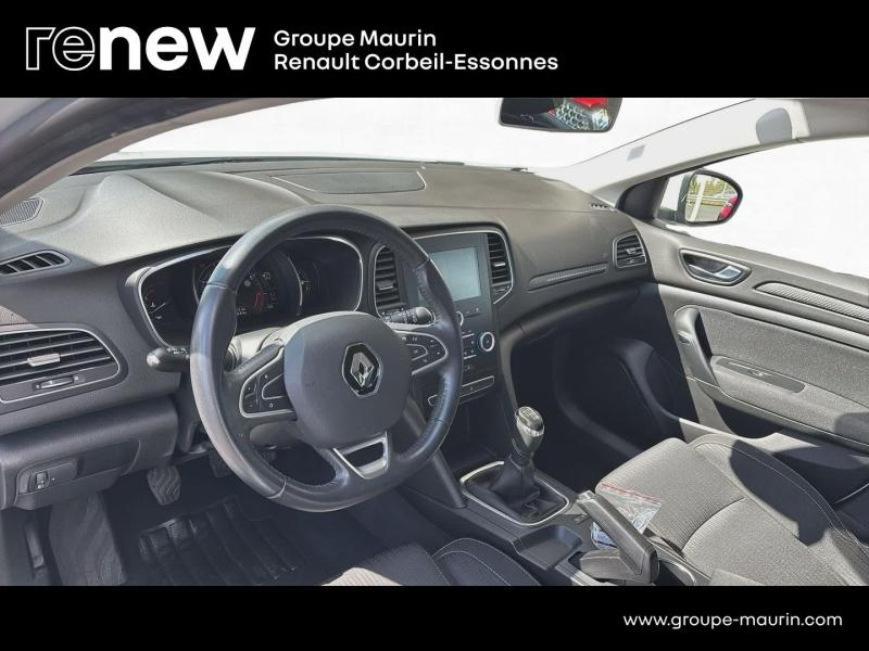 Photo 11 de l’annonce de RENAULT Megane Estate d’occasion à vendre à CORBEIL-ESSONNES