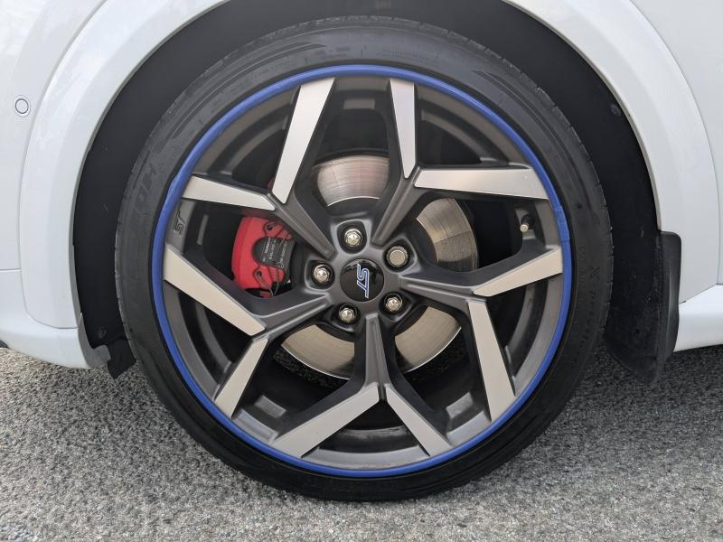 Photo 9 de l’annonce de FORD Puma d’occasion à vendre à DRAGUIGNAN