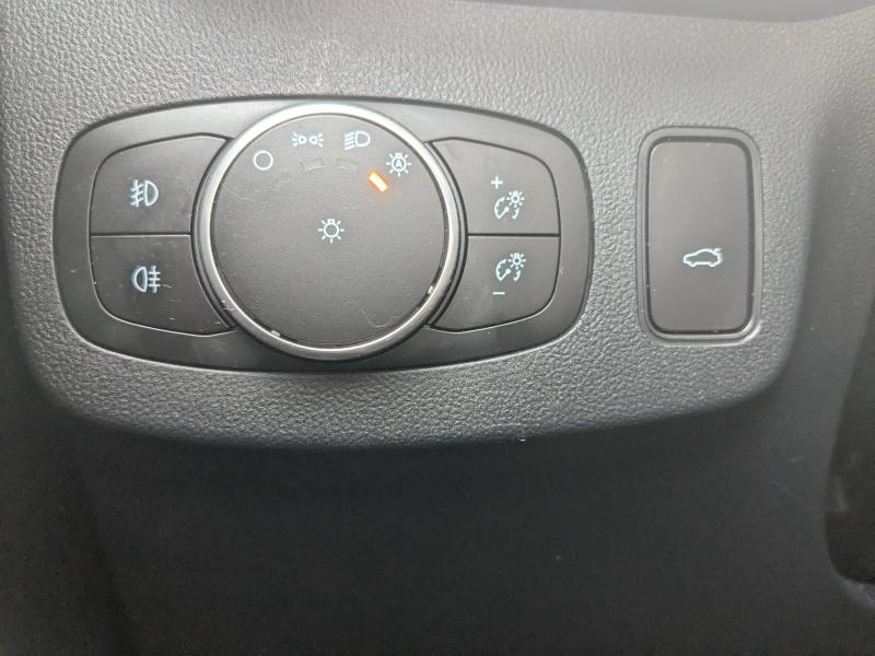 Photo 20 de l’annonce de FORD Puma d’occasion à vendre à DRAGUIGNAN