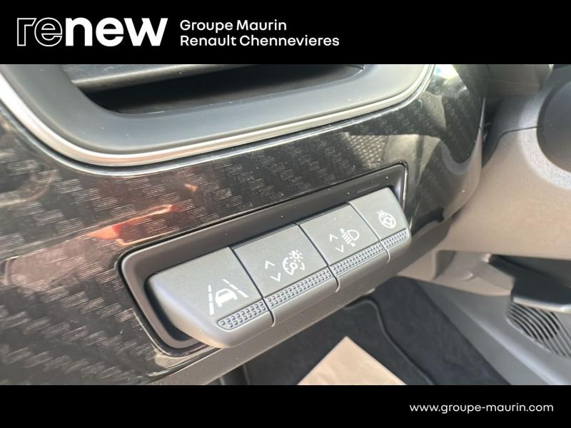 Photo 15 de l’annonce de RENAULT Arkana d’occasion à vendre à CHENNEVIÈRES-SUR-MARNE