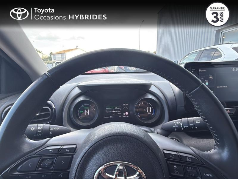 Photo 13 de l’annonce de TOYOTA Yaris d’occasion à vendre à NÎMES