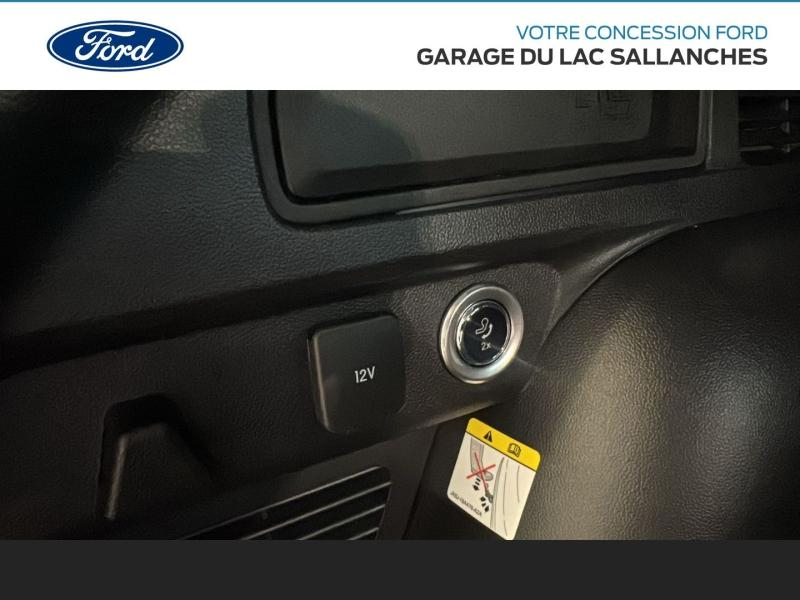 Photo 14 de l’annonce de FORD Kuga d’occasion à vendre à SALLANCHES