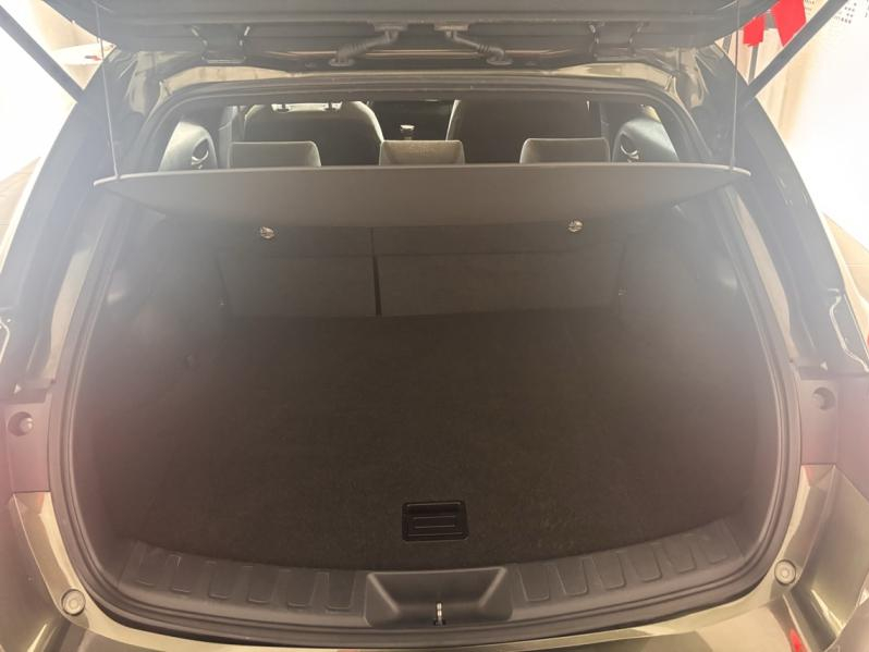 Photo 10 de l’annonce de LEXUS UX d’occasion à vendre à MONTFAVET