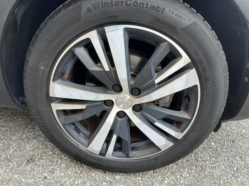 Photo 19 de l’annonce de PEUGEOT 3008 d’occasion à vendre à CHAMBERY