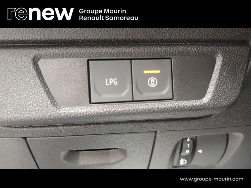 Photo 19 de l’annonce de DACIA Sandero d’occasion à vendre à SAMOREAU