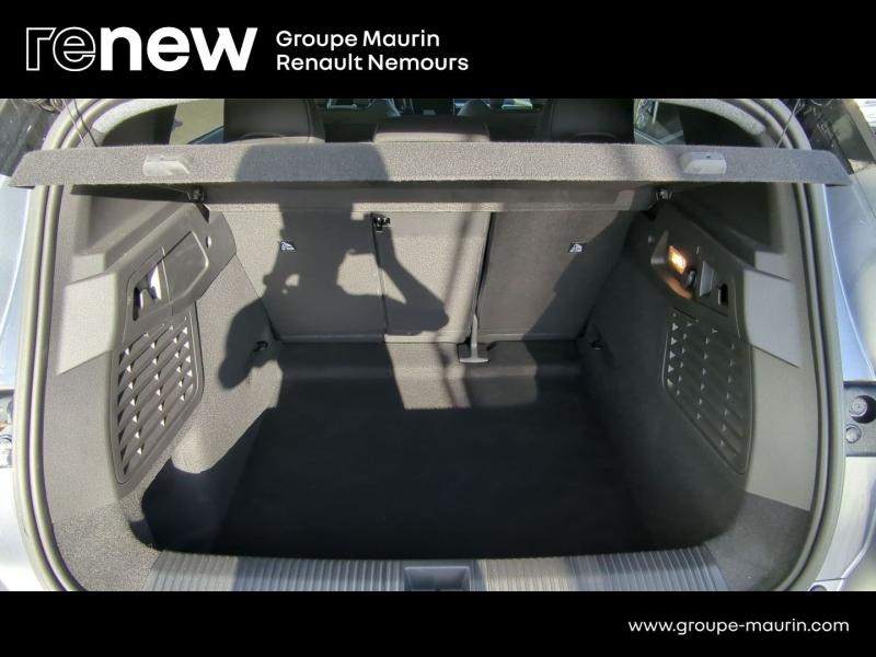 Photo 12 de l’annonce de RENAULT Scenic d’occasion à vendre à SAINT PIERRE LES NEMOURS