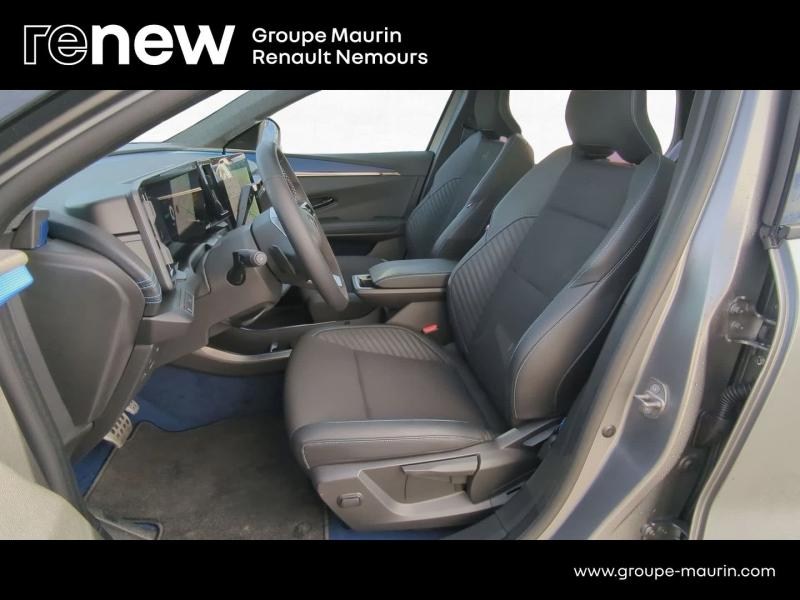 Photo 18 de l’annonce de RENAULT Scenic d’occasion à vendre à SAINT PIERRE LES NEMOURS