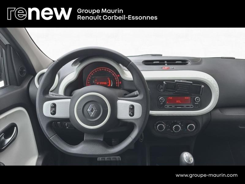 Photo 12 de l’annonce de RENAULT Twingo d’occasion à vendre à CORBEIL-ESSONNES