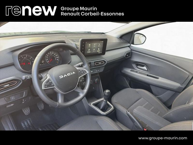 Photo 10 de l’annonce de DACIA Sandero d’occasion à vendre à CORBEIL-ESSONNES
