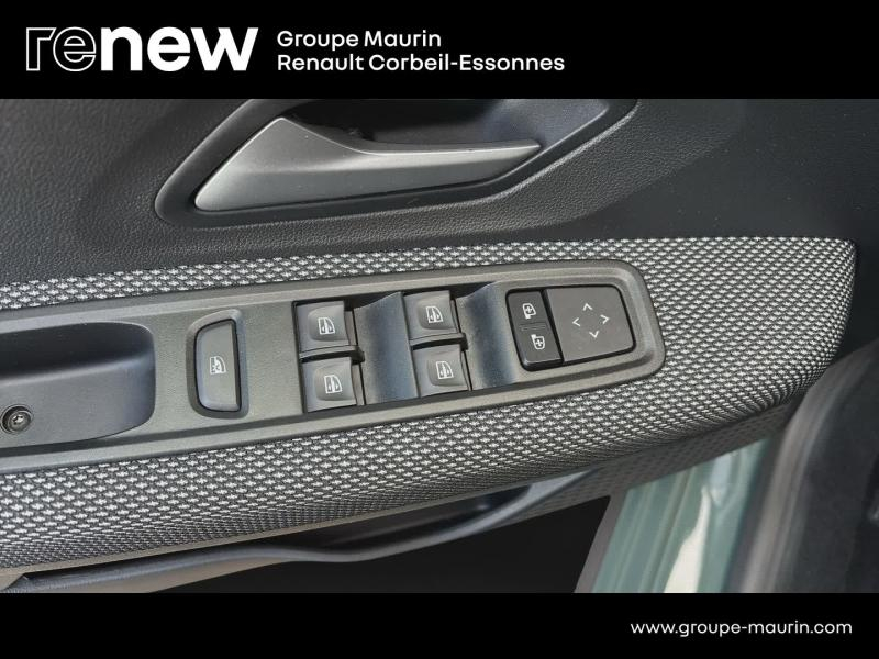 Photo 16 de l’annonce de DACIA Sandero d’occasion à vendre à CORBEIL-ESSONNES