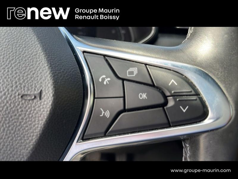 Photo 16 de l’annonce de RENAULT Clio d’occasion à vendre à LIMEIL-BRÉVANNES