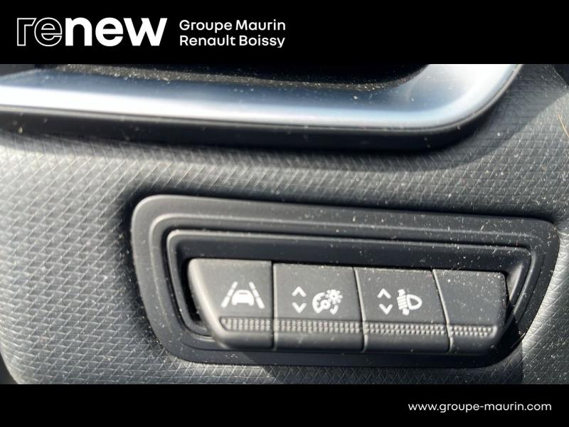 Photo 17 de l’annonce de RENAULT Clio d’occasion à vendre à LIMEIL-BRÉVANNES