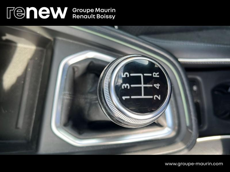 Photo 19 de l’annonce de RENAULT Clio d’occasion à vendre à LIMEIL-BRÉVANNES