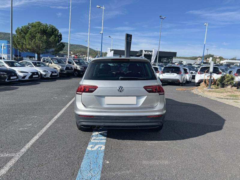 Photo 4 de l’annonce de VOLKSWAGEN Tiguan d’occasion à vendre à AUBIÈRE