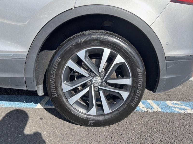 Photo 16 de l’annonce de VOLKSWAGEN Tiguan d’occasion à vendre à AUBIÈRE