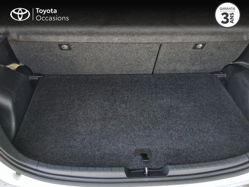 Photo 10 de l’annonce de TOYOTA Yaris d’occasion à vendre à ARLES