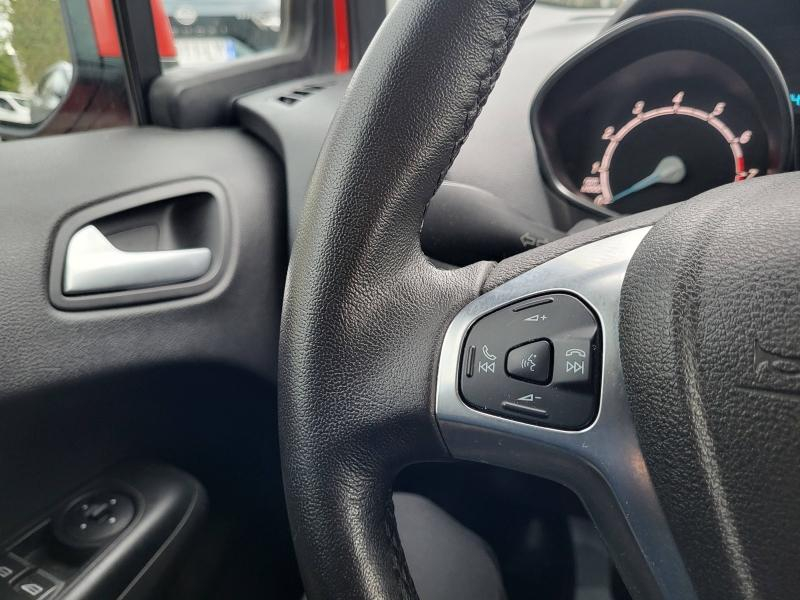 Photo 19 de l’annonce de FORD Tourneo Courier d’occasion à vendre à ANNECY