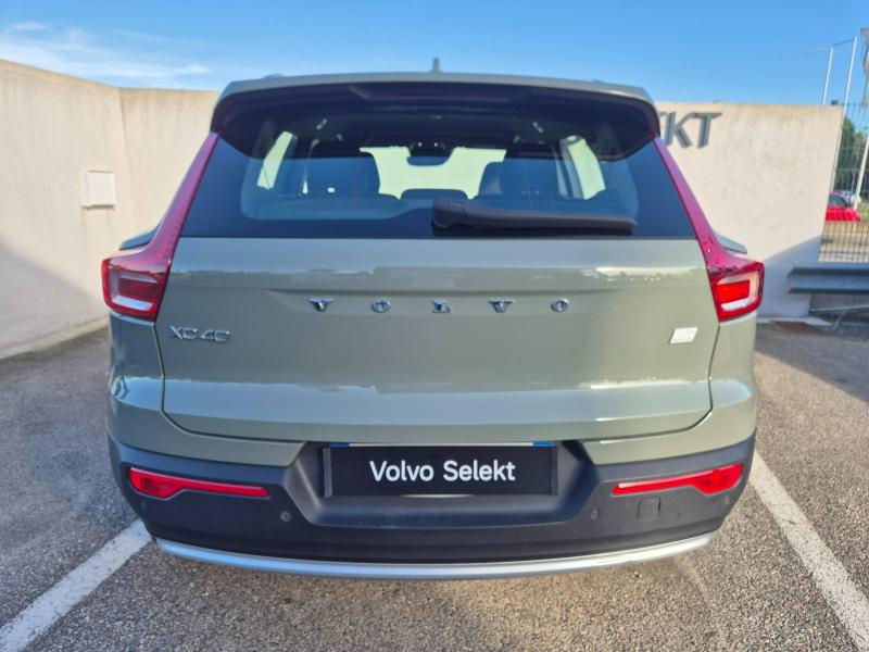 Photo 13 de l’annonce de VOLVO XC40 d’occasion à vendre à AVIGNON