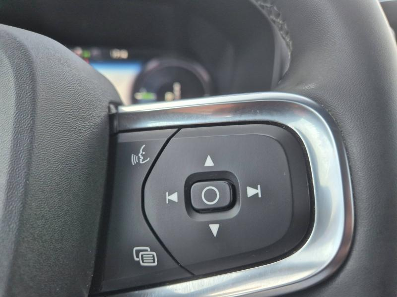 Photo 18 de l’annonce de VOLVO XC40 d’occasion à vendre à AVIGNON
