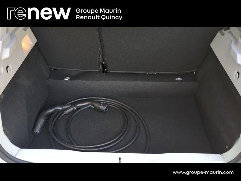 Photo 20 de l’annonce de RENAULT Zoe d’occasion à vendre à QUINCY-SOUS-SÉNART
