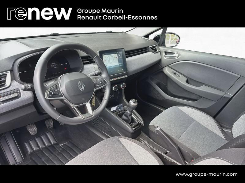 Photo 9 de l’annonce de RENAULT Clio d’occasion à vendre à CORBEIL-ESSONNES