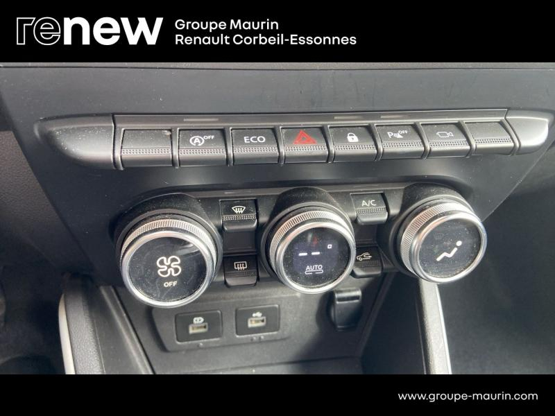 Photo 20 de l’annonce de DACIA Duster d’occasion à vendre à CORBEIL-ESSONNES