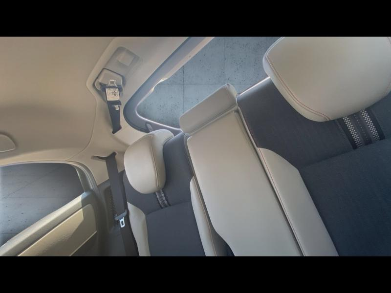 Photo 16 de l’annonce de HONDA HR-V d’occasion à vendre à SPÉCIALISTE