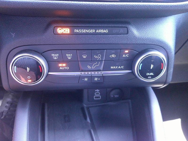 Photo 11 de l’annonce de FORD Kuga d’occasion à vendre à PERPIGNAN