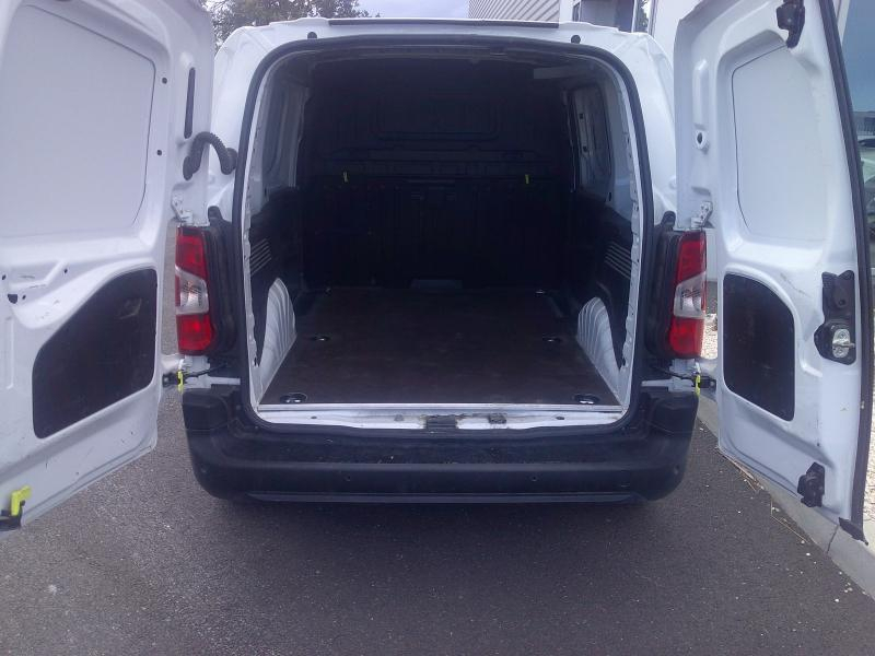 Photo 15 de l’annonce de OPEL Combo Cargo VUL d’occasion à vendre à PERPIGNAN