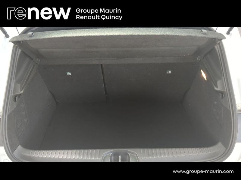 Photo 6 de l’annonce de RENAULT Clio d’occasion à vendre à QUINCY-SOUS-SÉNART