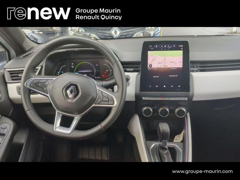 Photo 10 de l’annonce de RENAULT Clio d’occasion à vendre à QUINCY-SOUS-SÉNART