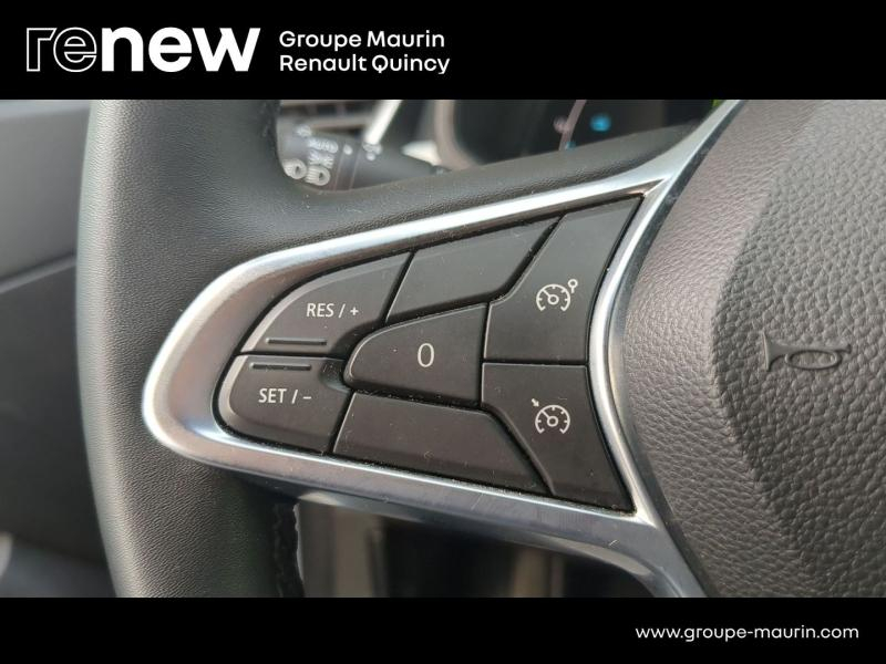Photo 14 de l’annonce de RENAULT Clio d’occasion à vendre à QUINCY-SOUS-SÉNART
