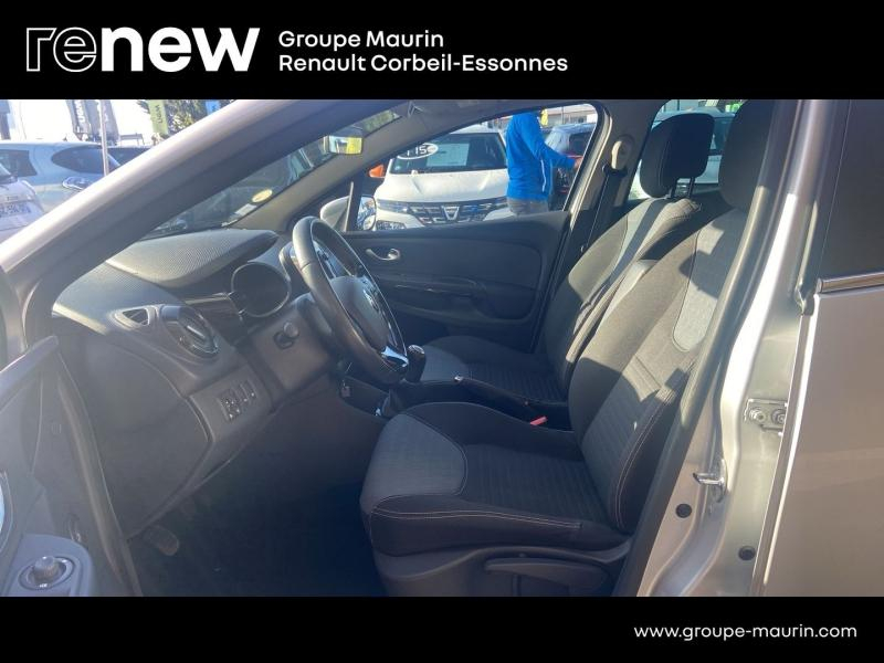 Photo 10 de l’annonce de RENAULT Clio d’occasion à vendre à CORBEIL-ESSONNES