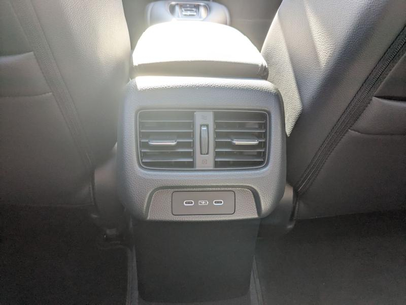 Photo 13 de l’annonce de HONDA ZR-V d’occasion à vendre à SPÉCIALISTE