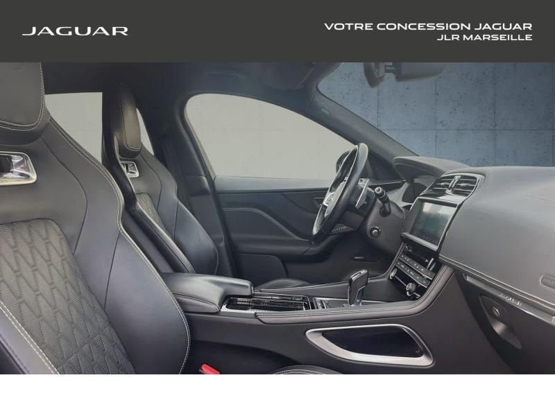 Photo 15 de l’annonce de JAGUAR F-Pace d’occasion à vendre à MARSEILLE