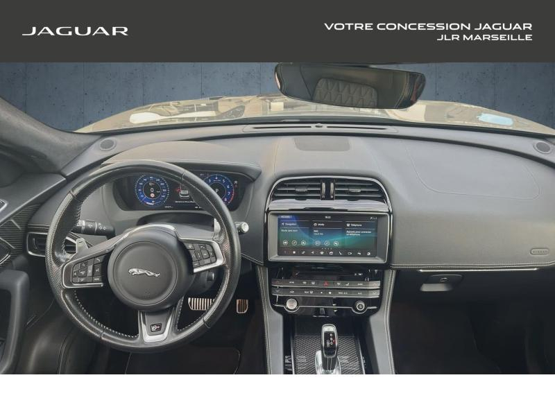 Photo 18 de l’annonce de JAGUAR F-Pace d’occasion à vendre à MARSEILLE