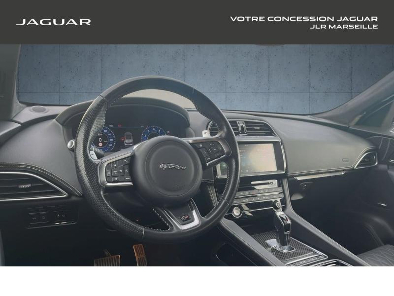 Photo 19 de l’annonce de JAGUAR F-Pace d’occasion à vendre à MARSEILLE